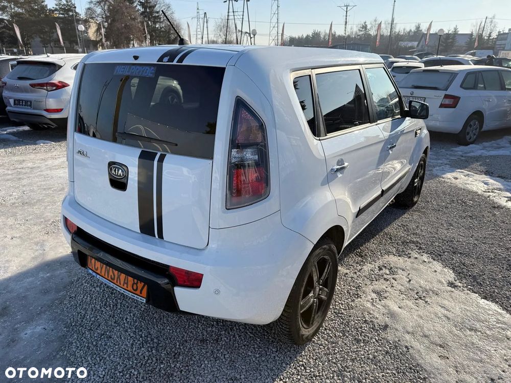 Kia Soul 1.6 M EU5 - 6