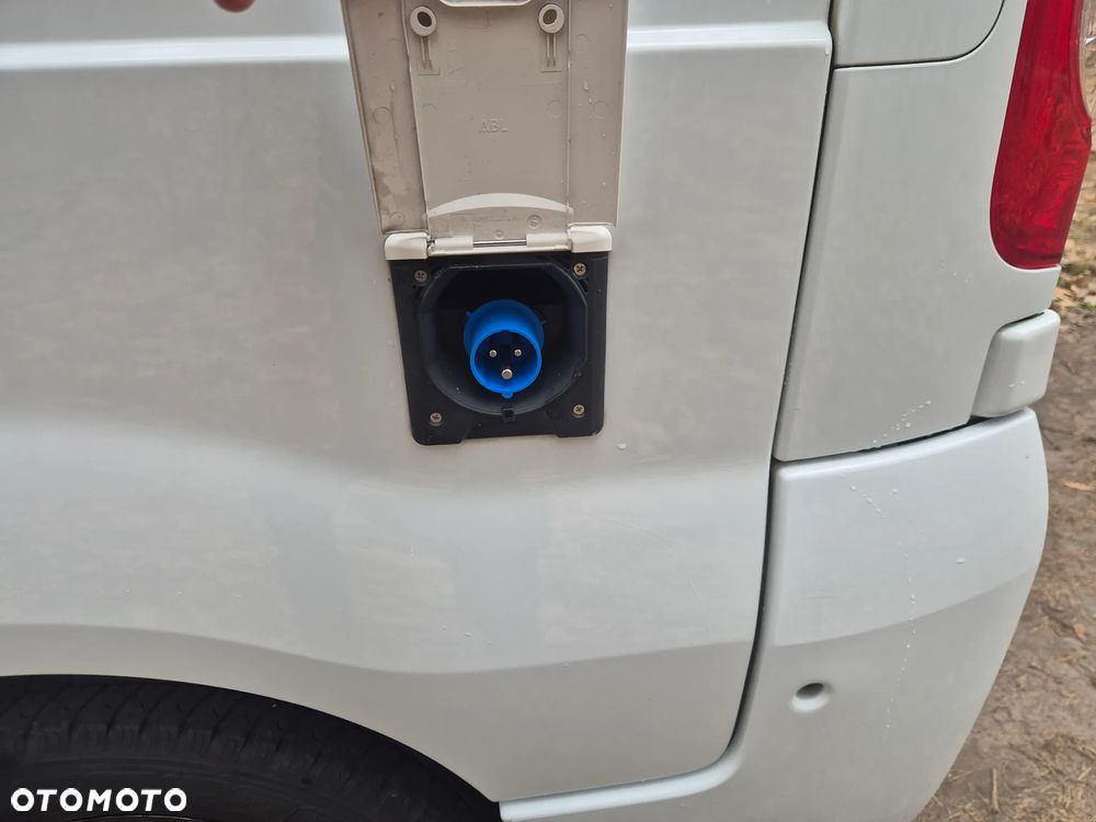 Opel Vivaro - 26