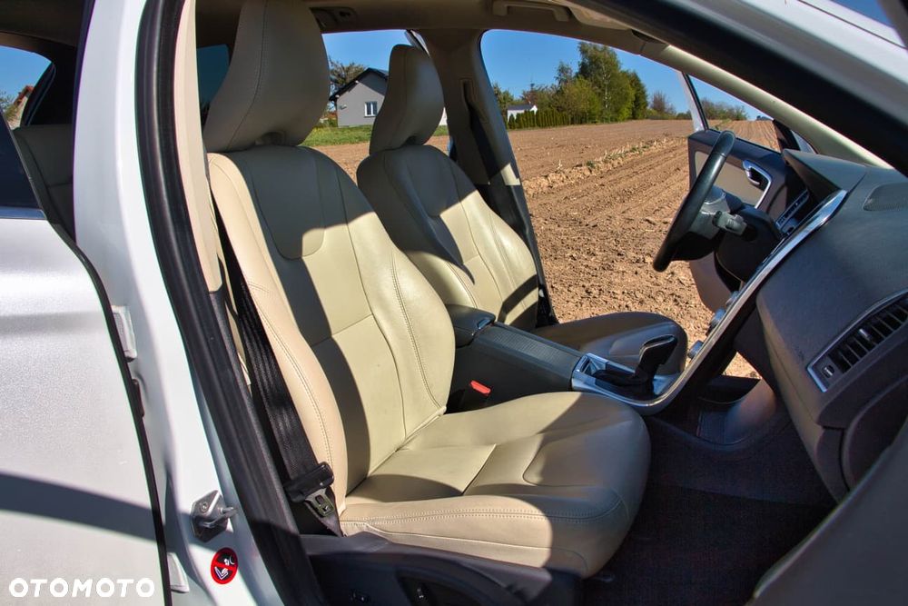 Volvo XC 60 - 3