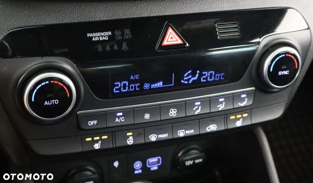 Hyundai Tucson - 16