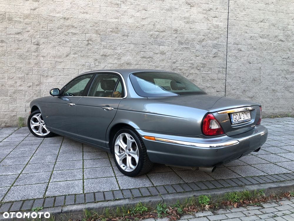 Jaguar XJ XJ6 2.7 D Executive - 6