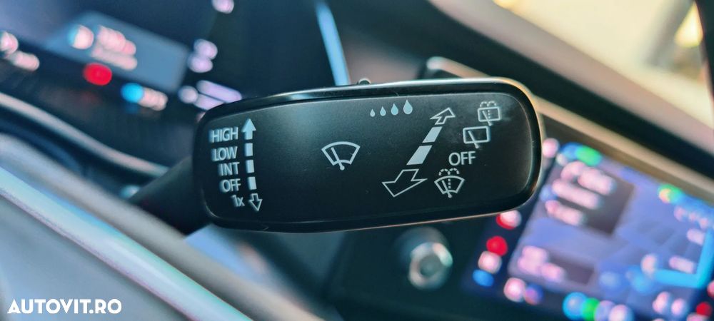 Skoda Octavia 2.0 TDI DSG Ambition - 19