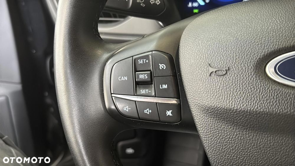 Ford Focus 1.0 EcoBoost mHEV Titanium X - 26