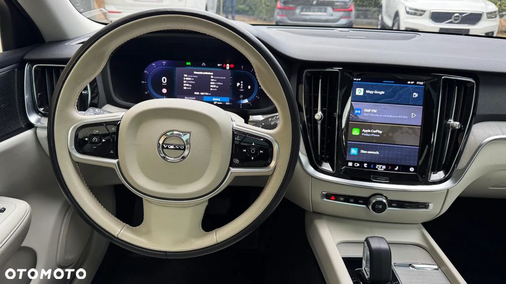 Volvo V60 B4 D Ultimate Bright - 27