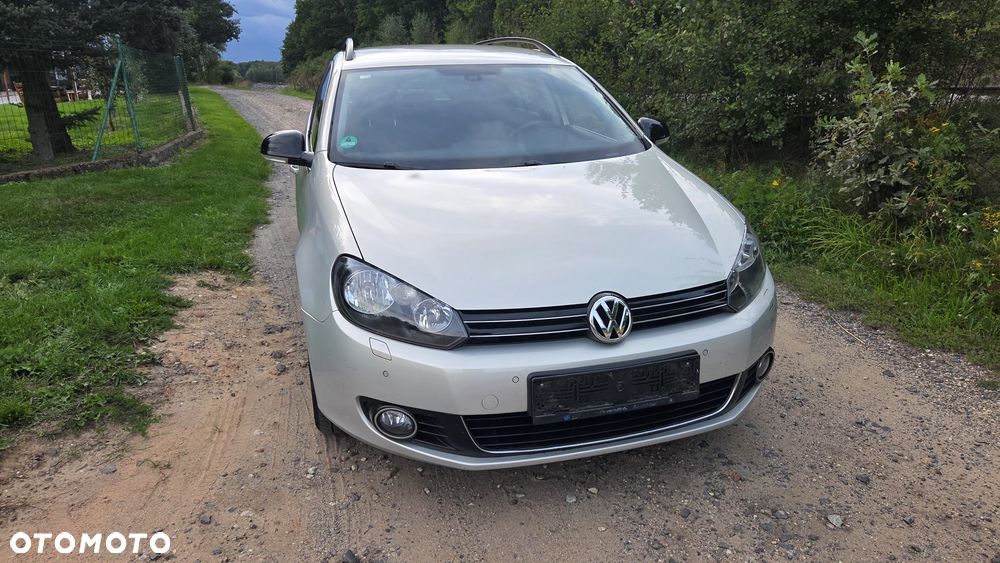 Volkswagen Golf - 10