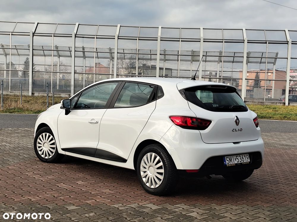 Renault Clio 1.2 16V 75 Expression - 3