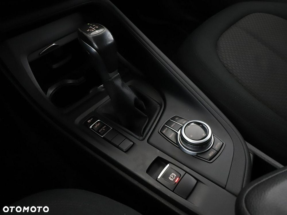 BMW X1 sDrive18d - 29