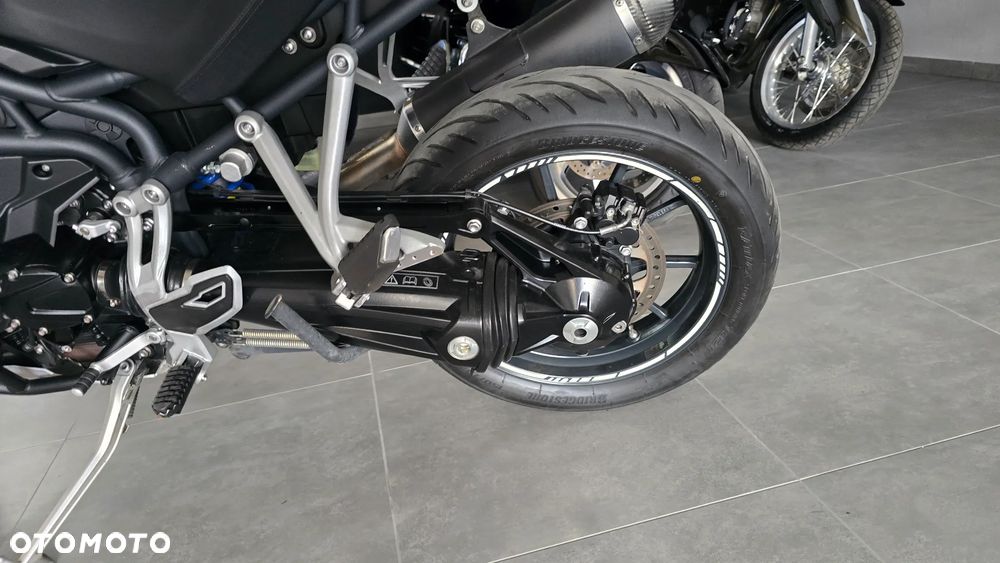 Triumph Tiger - 7