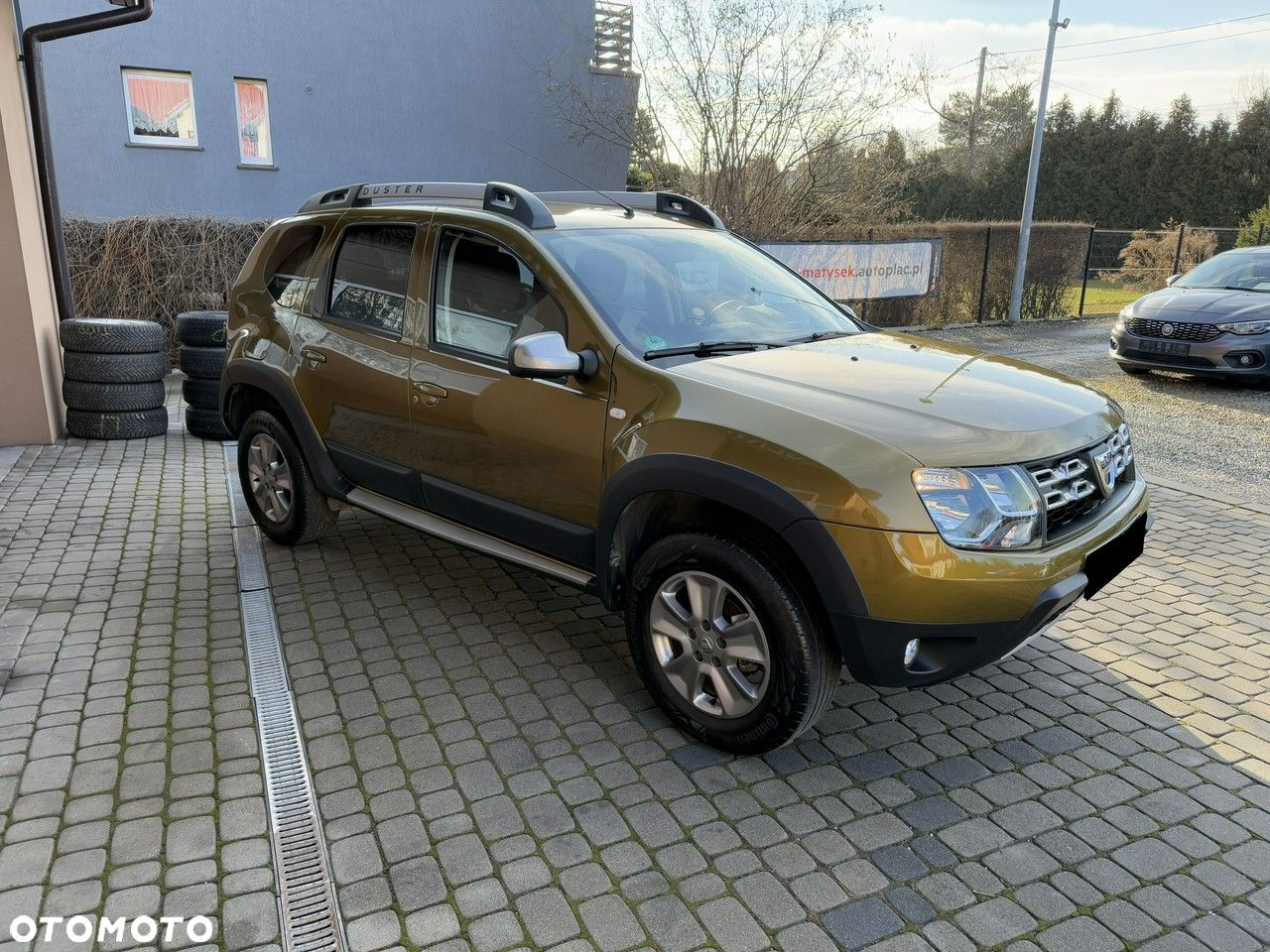Dacia Duster 1.6 SCe Comfort - 4