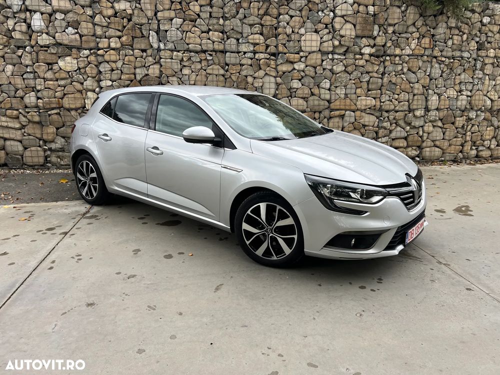 Renault Megane ENERGY dCi 110 Start & Stop Bose Edition - 18