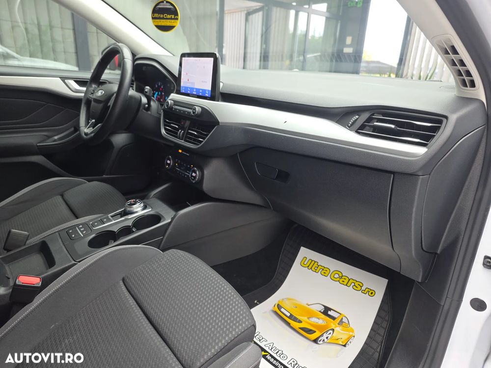 Ford Focus 2.0 EcoBlue Start-Stopp-System Aut. ACTIVE - 12