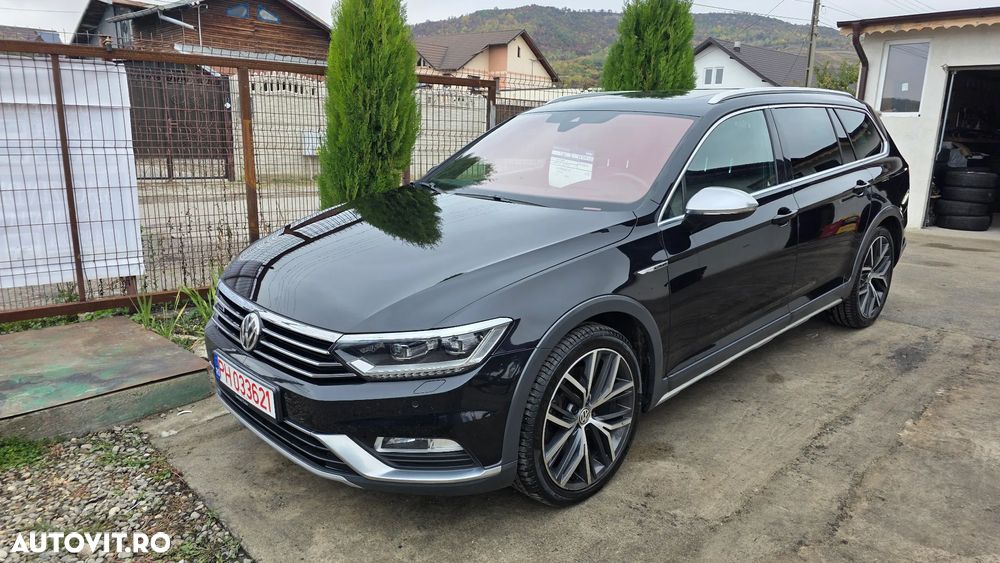 Volkswagen Passat Variant 2.0 TDI SCR 4Motion DSG Alltrack - 8