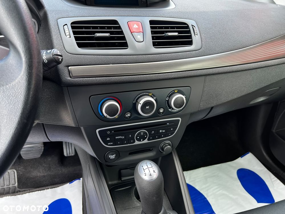 Renault Megane 1.6 16V Confort Authentique - 17