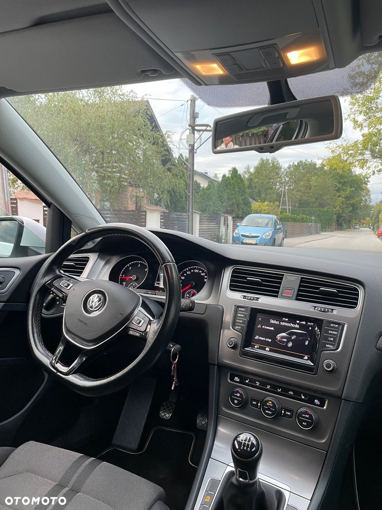 Volkswagen Golf 1.6 TDI BlueMotion Comfortline - 4