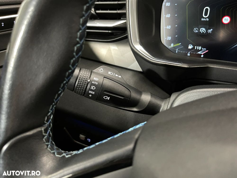 Lynk&Co 01 - 33