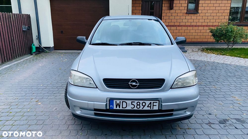 Opel Astra - 2