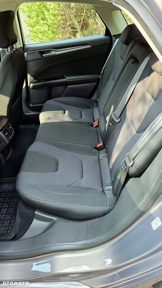 Ford Mondeo 2.0 TDCi Titanium - 11