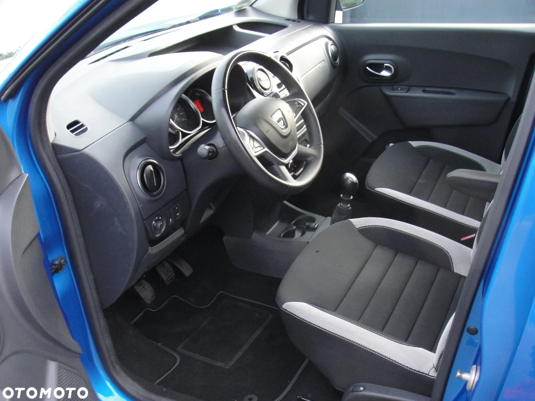 Dacia Dokker TCe 130 GPF Stepway Plus - 10