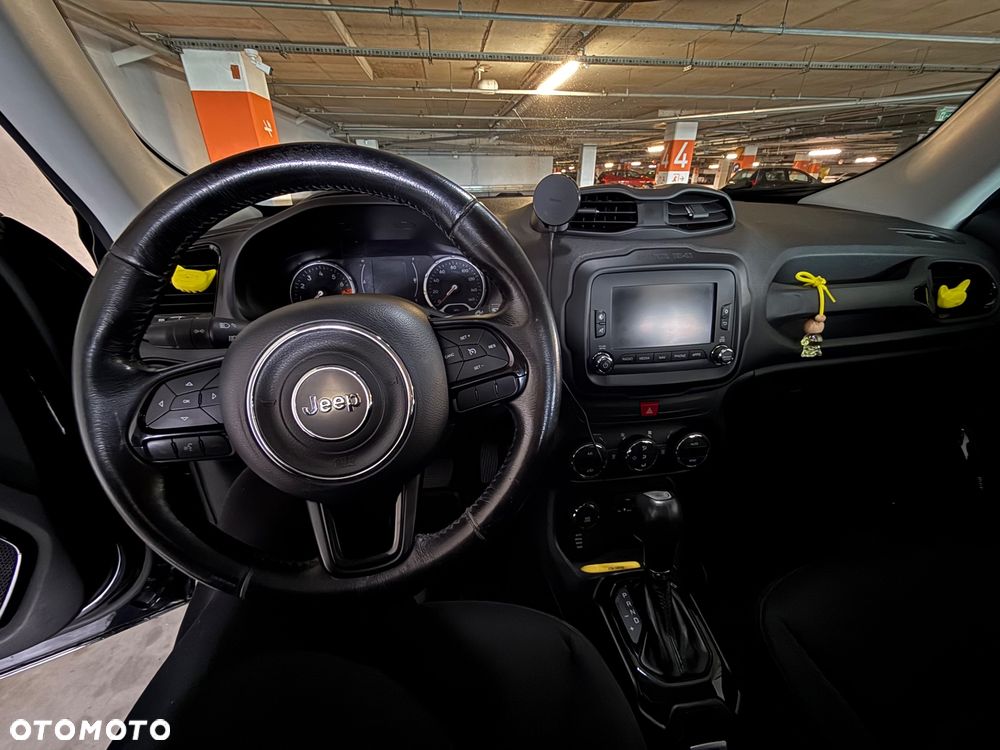 Jeep Renegade - 8
