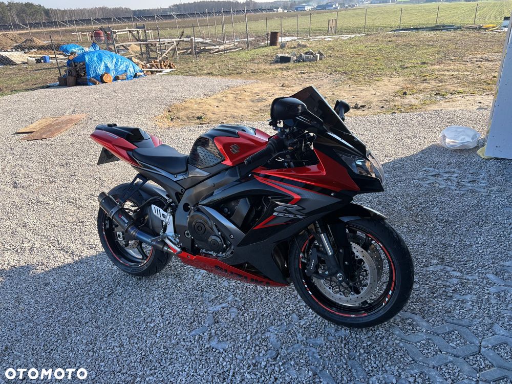 Suzuki GSX-R - 2