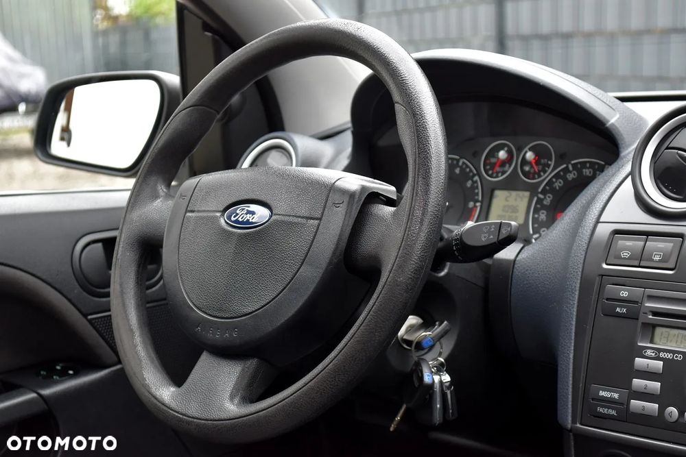 Ford Fiesta 1.4 Black Magic - 11
