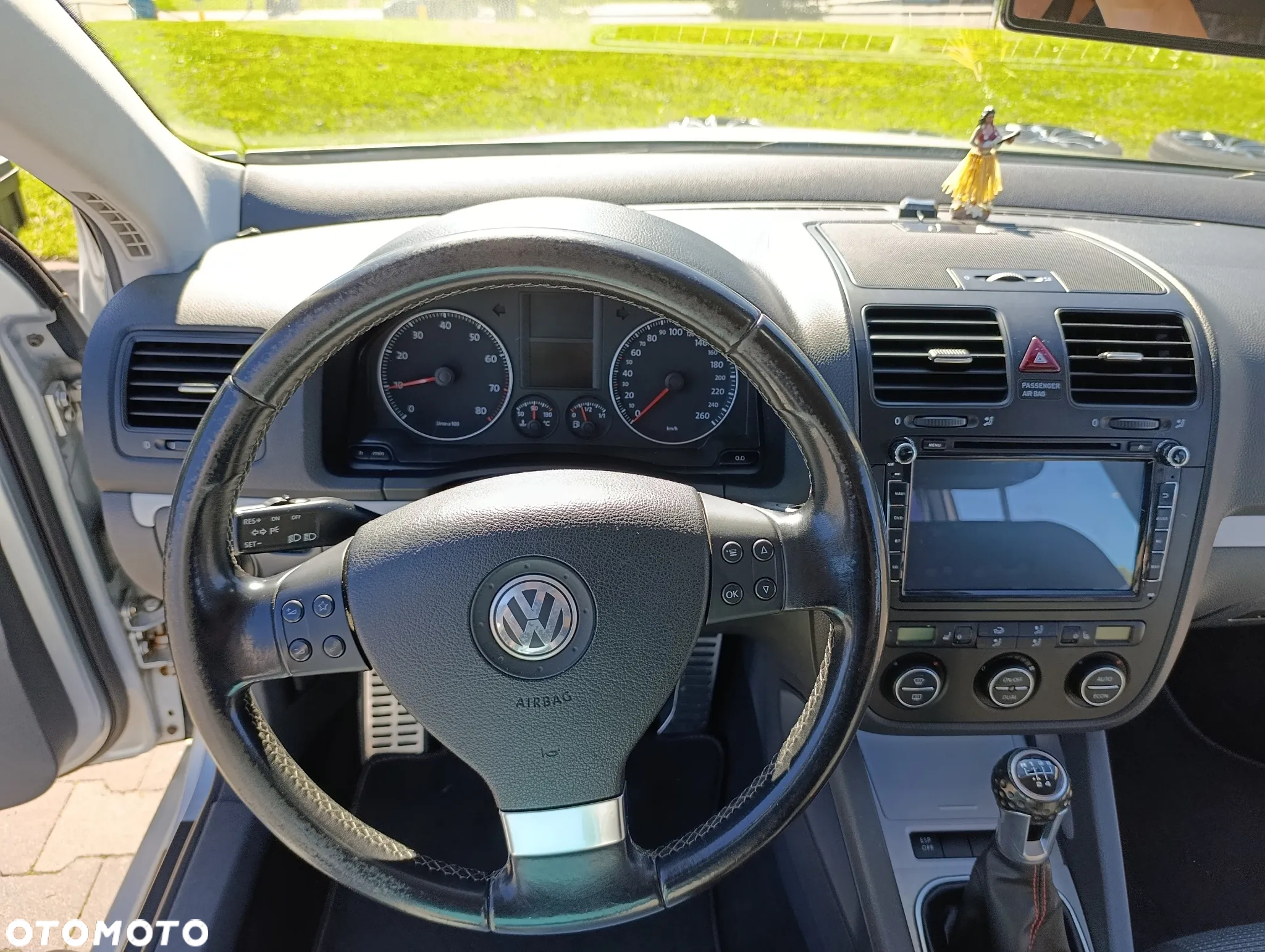 Volkswagen Golf - 14
