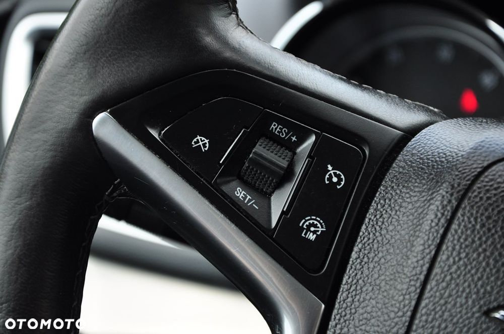 Opel Mokka X - 38