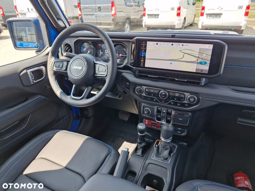 Jeep Wrangler - 9