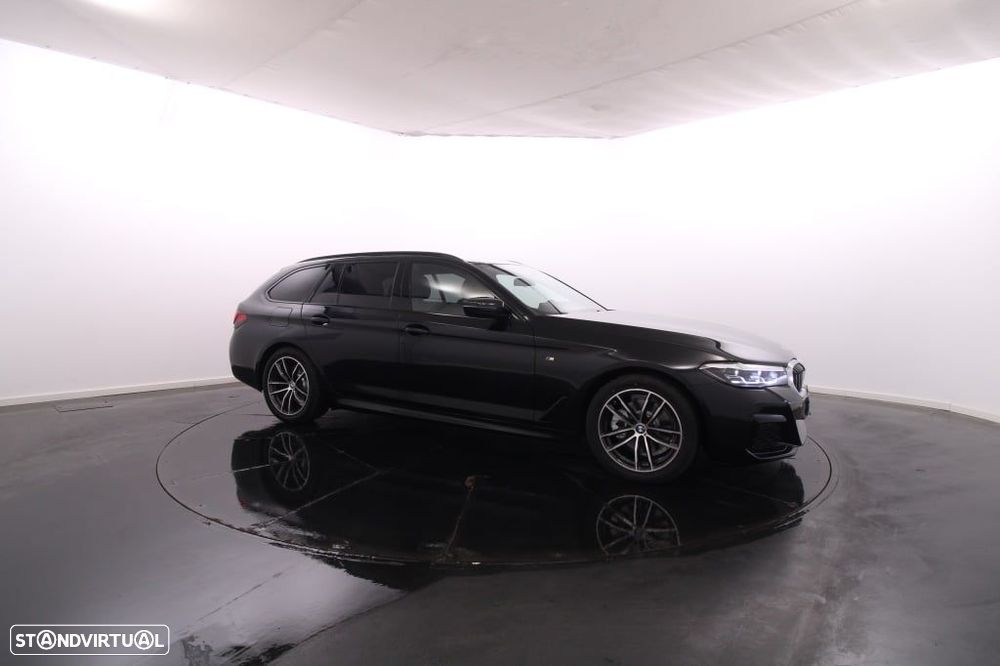 BMW 520 d Pack Desportivo M Auto - 10