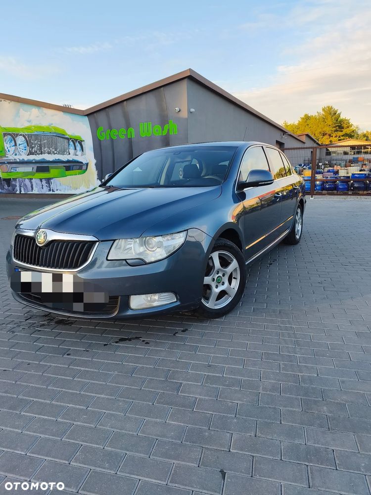 Skoda Superb - 1