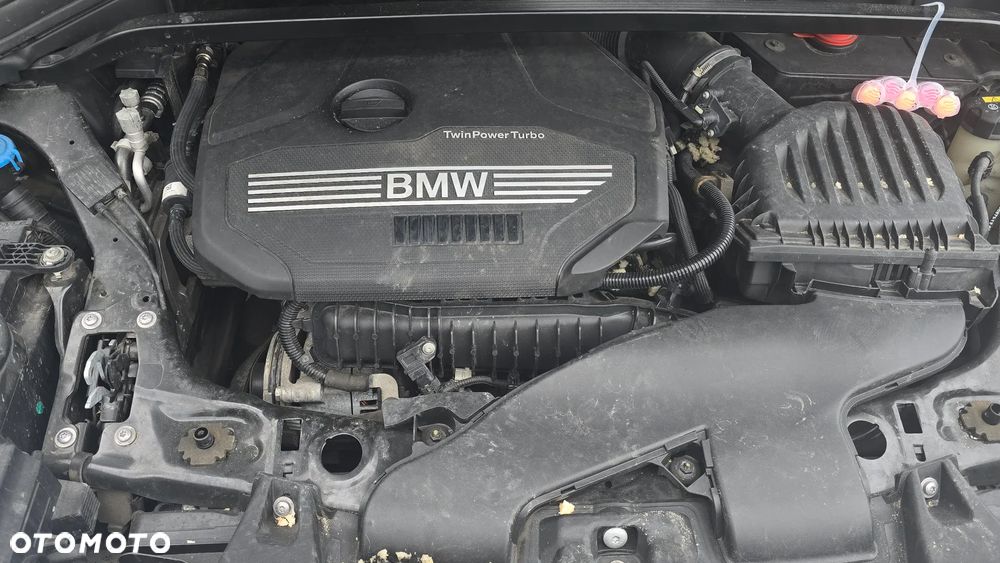 BMW X1 sDrive18i - 28