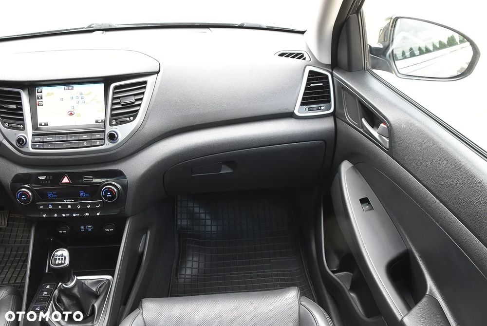 Hyundai Tucson 1.6 GDi 2WD Premium - 26