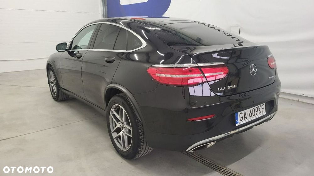 Mercedes-Benz GLC - 8