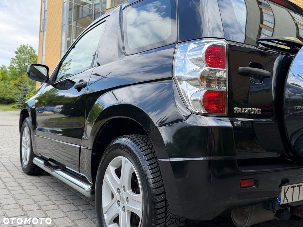 Suzuki Grand Vitara 1.6 - 17