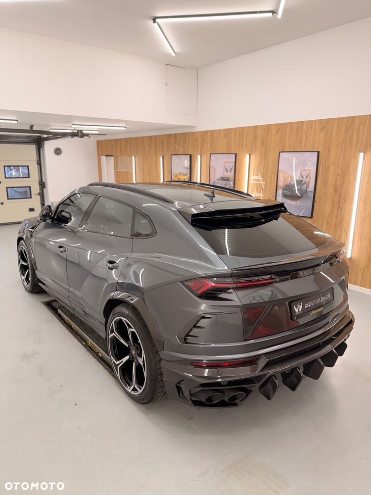 Lamborghini Urus Standard - 5