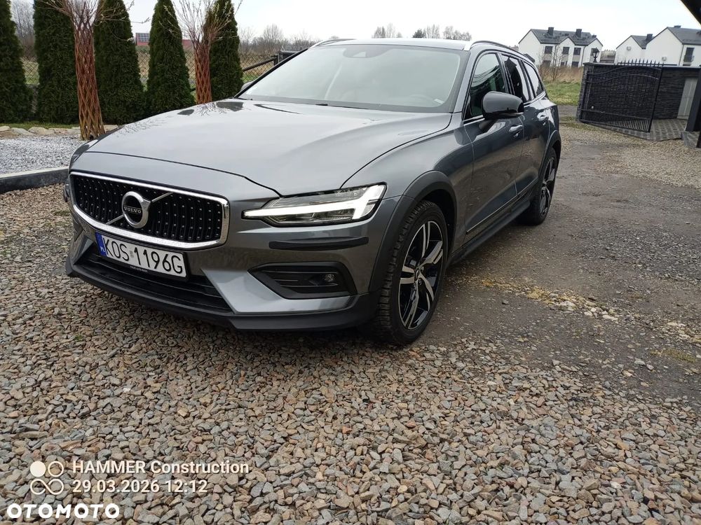 Volvo V60 Cross Country