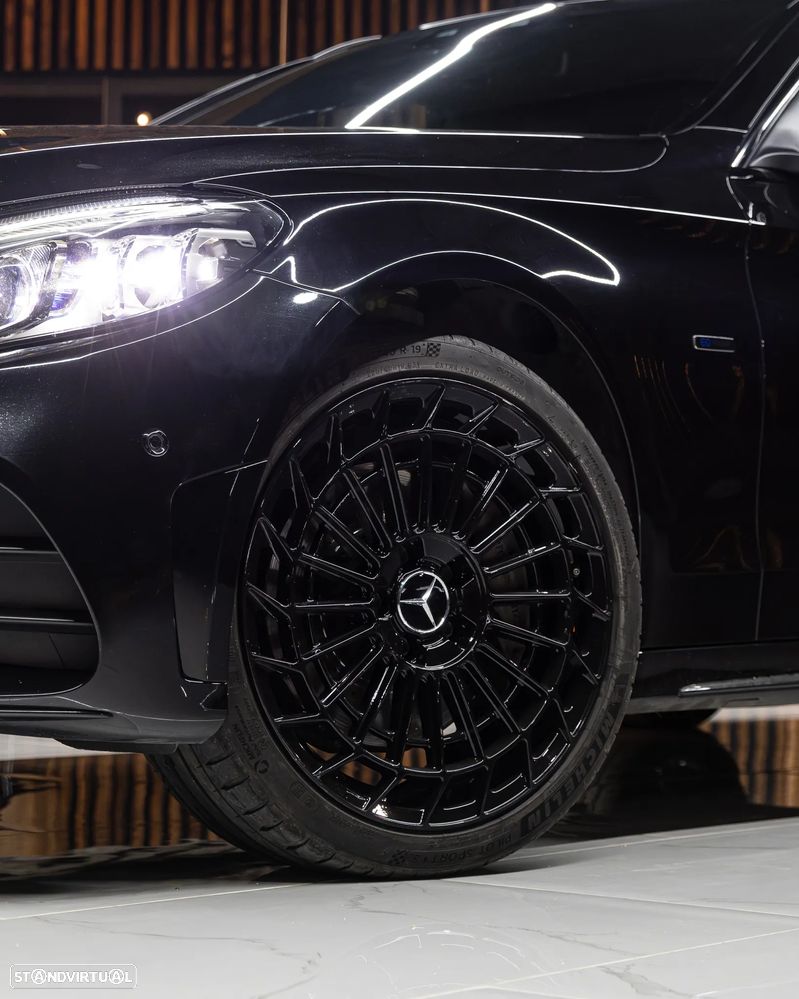 Mercedes-Benz C 300 e T 9G-TRONIC AMG Line - 3