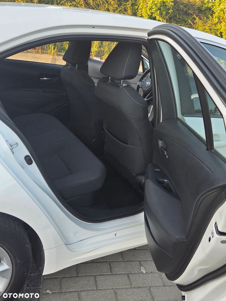 Toyota Corolla - 11