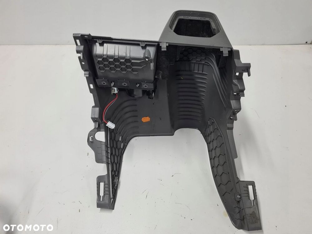 VW T6.1 tunel osłona zaślepka środkowa konsoli 7L1857771 PALLADIUMGRAU - 1