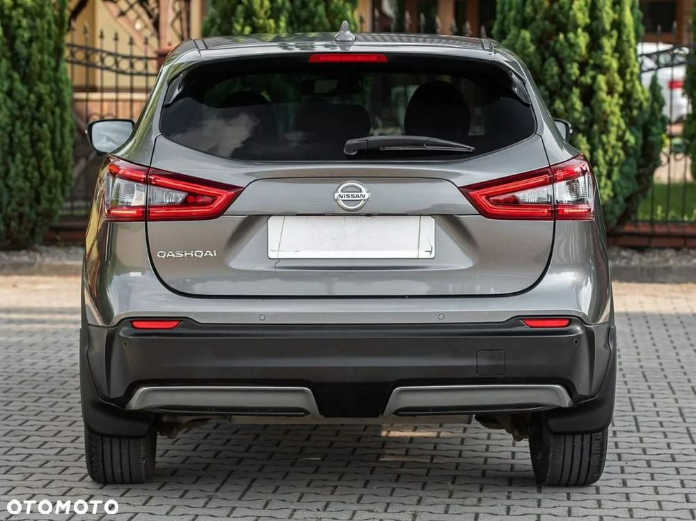 Nissan Qashqai 1.2 DIG-T N-Vision - 11