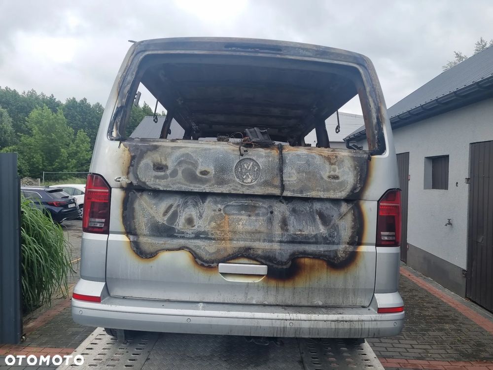 Volkswagen Caravelle 2.0 TDI L2 Highline DSG - 4