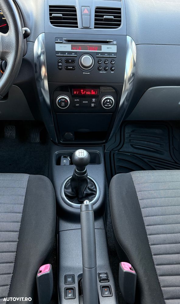 Suzuki SX4 1.6 GLX 4WD - 9