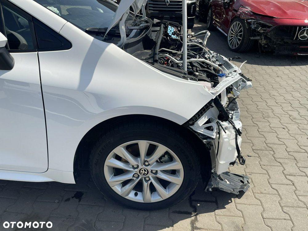 Toyota Corolla 1.8 Hybrid Comfort - 3