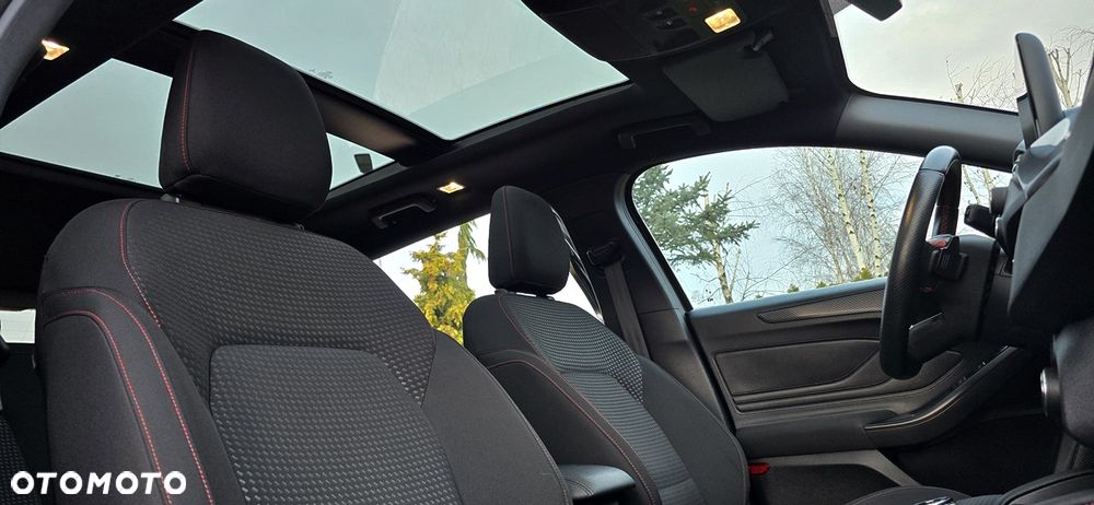 Ford Focus 1.5 EcoBoost ST-Line - 22