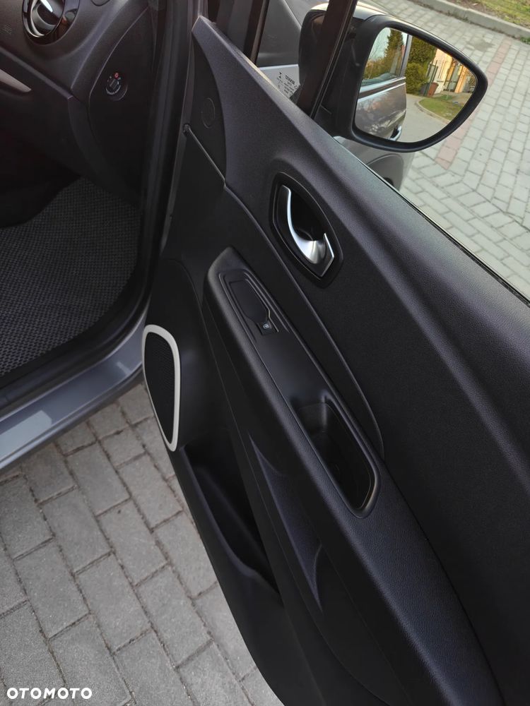 Renault Captur (ENERGY) dCi 90 EDC INTENS - 23