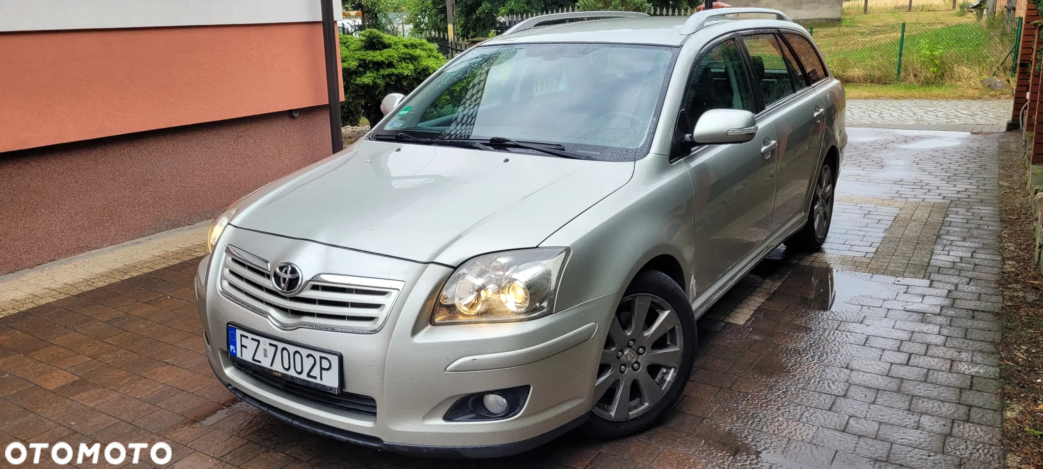 Toyota Avensis 2.0 VVT-i Combi Edition - 2