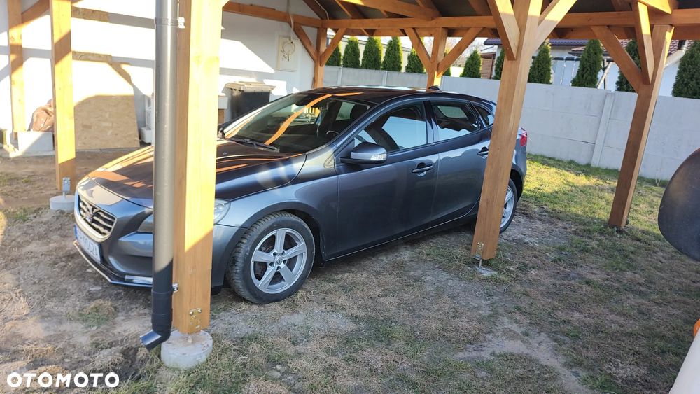 Volvo V40 D2 Momentum - 8