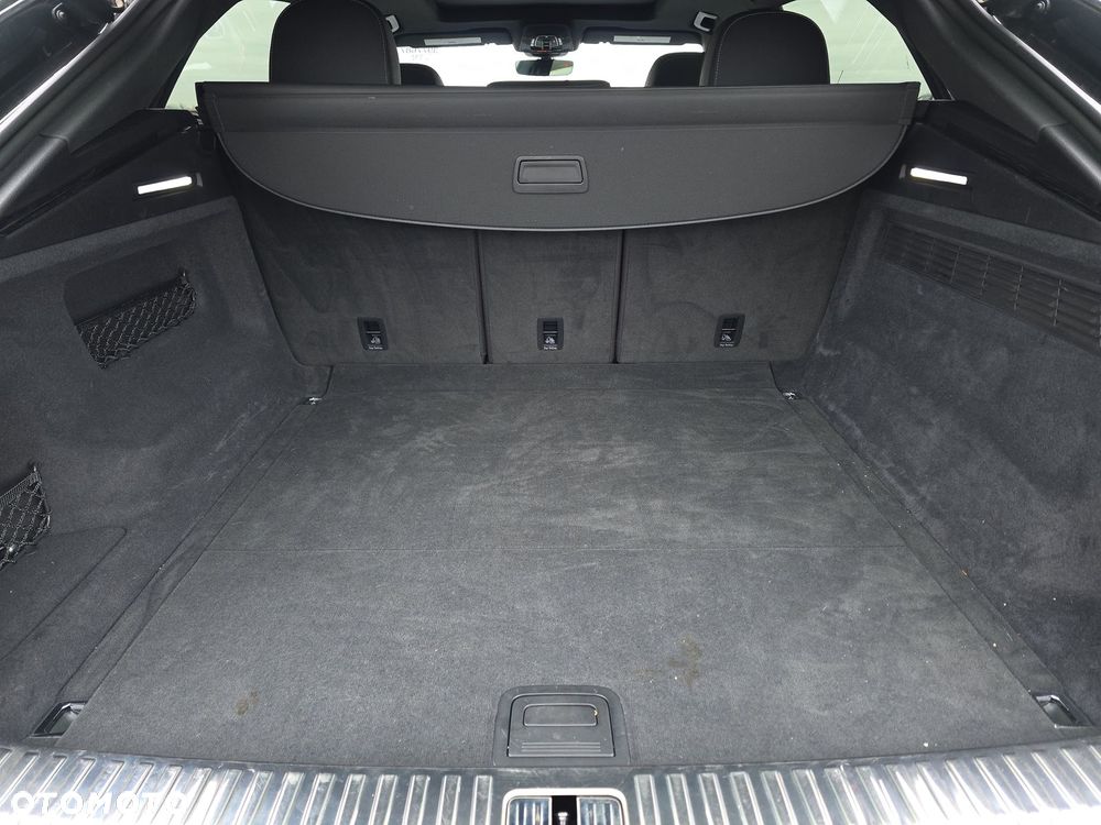 Audi Q8 55 TFSI quattro tiptronic - 16