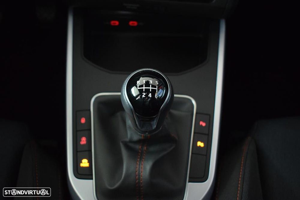 SEAT Arona 1.0 TSI FR - 34