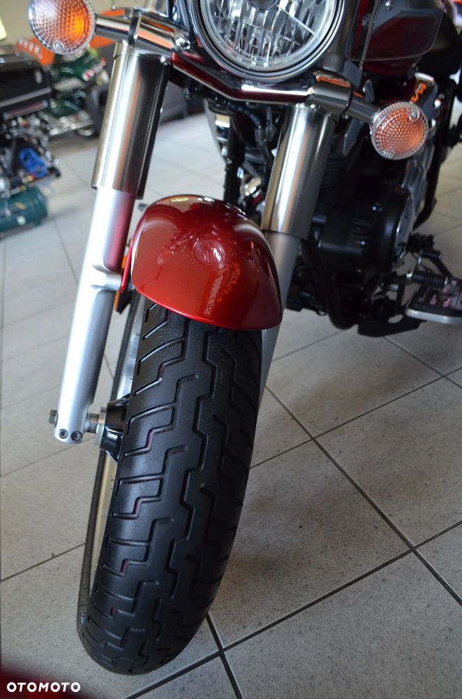 Yamaha XVS - 6